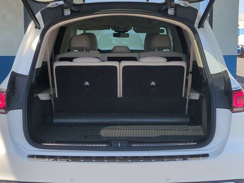 Used 2021 Mercedes-Benz GLS 450 4MATIC image 32