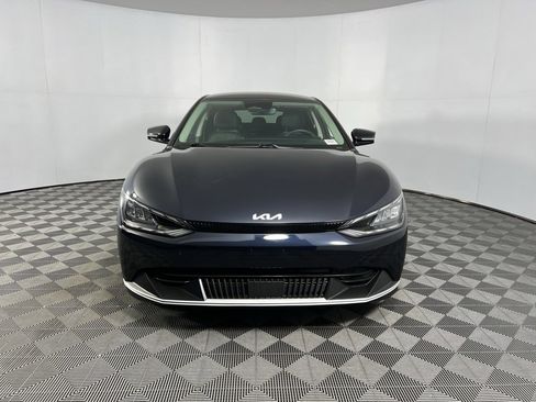 Used 2024 Kia EV6 Light image 12