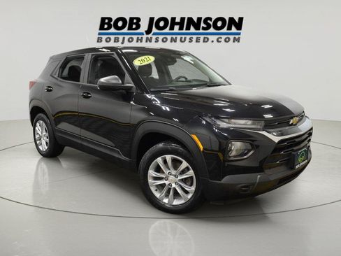 Certified 2021 Chevrolet TrailBlazer LS AWD/4WD image 1