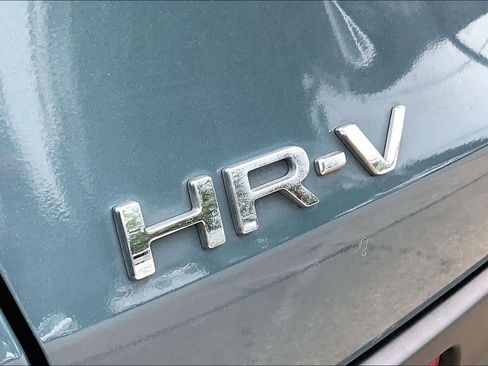 Used 2025 Honda HR-V Sport image 30