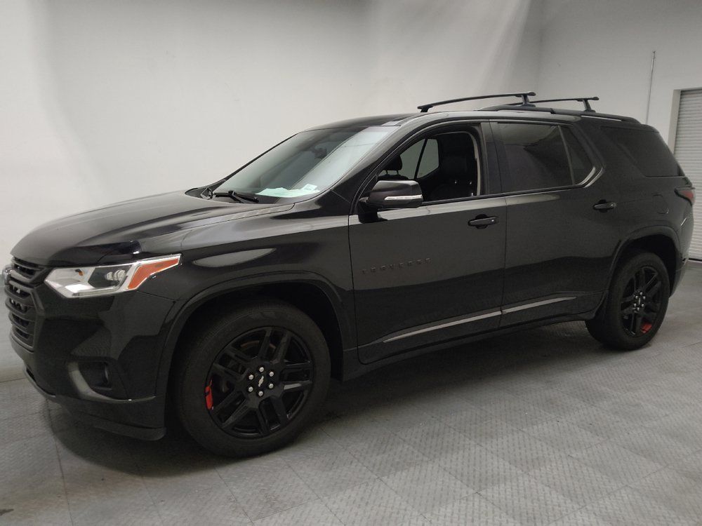 Used 2019 Chevrolet Traverse Premier w/ Redline Edition FWD image 2