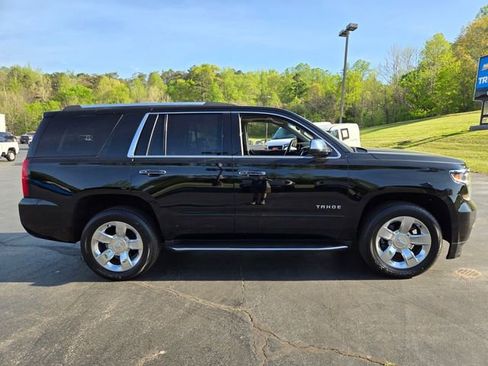 Used 2019 Chevrolet Tahoe Premier AWD/4WD image 9