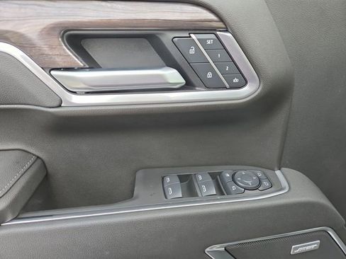 New 2025 Chevrolet Silverado 1500 LTZ w/ LTZ Convenience Package II image 14