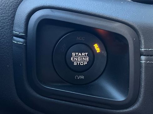 Used 2025 Jeep Wrangler Sahara w/ Safety Group image 23