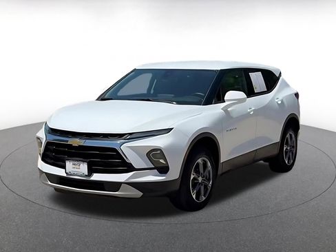Used 2025 Chevrolet Blazer LT FWD image 7