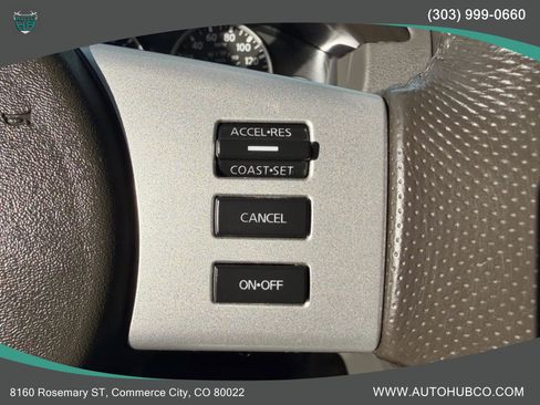 Used 2011 Nissan Pathfinder Silver image 19