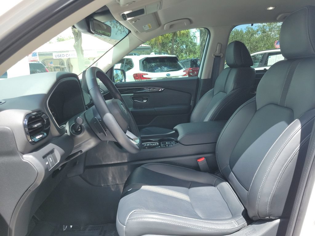 Used 2023 Honda Pilot EX-L image 13