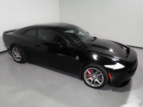 Used 2025 Dodge Charger Daytona Scat Pack w/ Track Pack image 11