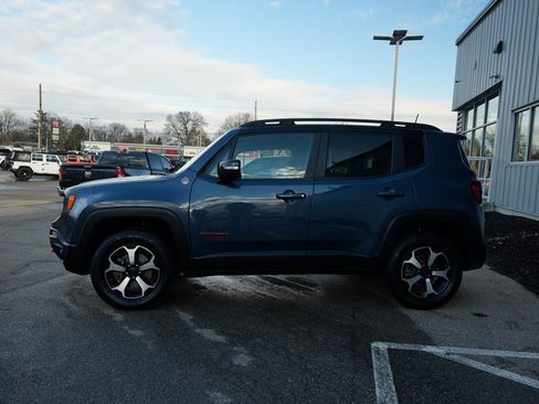Used 2022 Jeep Renegade Trailhawk image 4