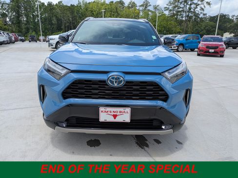 Used 2022 Toyota RAV4 XSE image 2