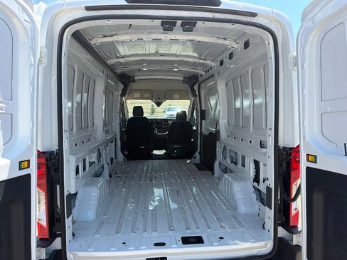 Used 2025 Ford Transit 250 148 Medium Roof RWD image 6