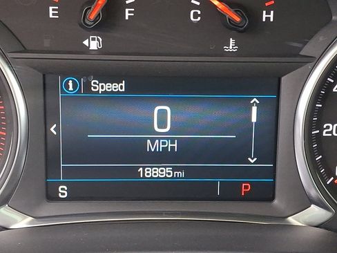 Certified 2023 GMC Acadia SLE w/ Driver Convenience Package image 21