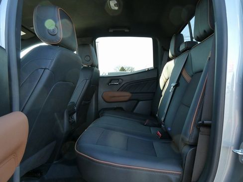 Certified 2024 GMC Canyon AT4 image 14