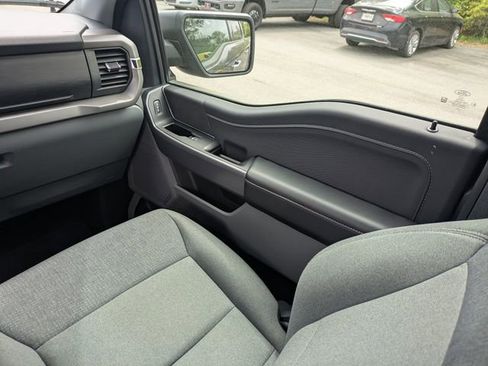 Used 2025 Ford F150 XLT w/ Equipment Group 301A Standard image 18