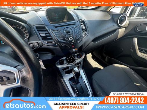 Used 2015 Ford Fiesta SE image 14