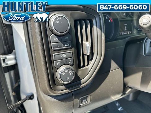 Used 2022 Chevrolet Silverado 1500 Custom AWD/4WD image 14