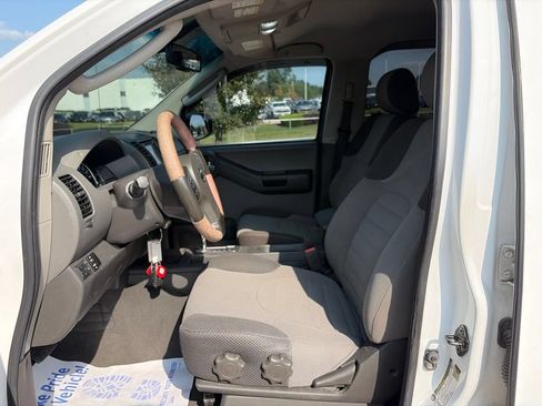 Used 2008 Nissan Xterra SE w/ Supplemental Air Bag Pkg AWD/4WD image 38