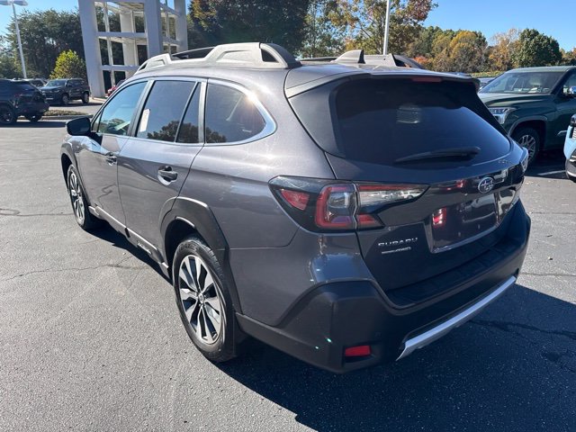 Used 2024 Subaru Outback Limited AWD/4WD image 9