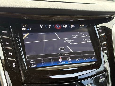 Used 2020 Cadillac Escalade Luxury w/ LPO, Radiant Package image 17