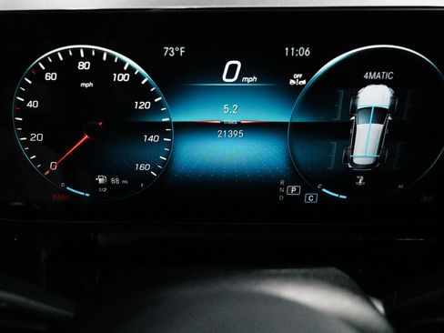 Used 2023 Mercedes-Benz GLA 250 4MATIC image 15