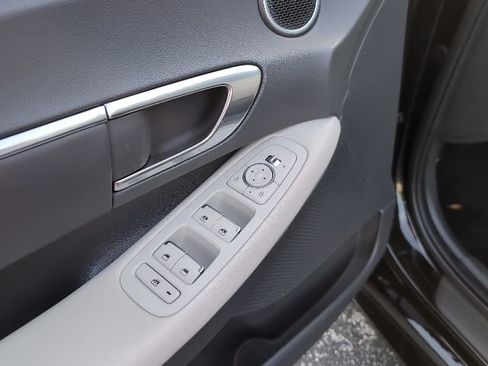 Used 2023 Hyundai Sonata SEL image 24