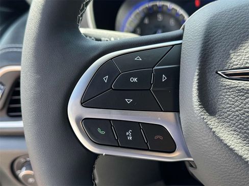 New 2026 Chrysler Pacifica Select image 21