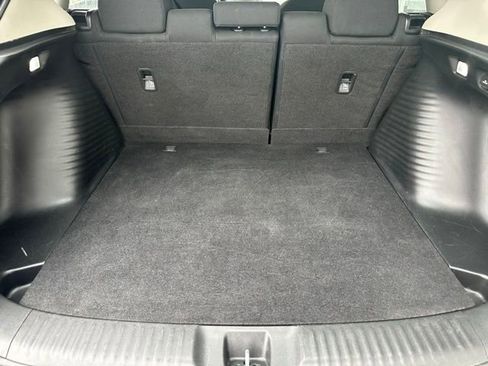 Used 2025 Honda HR-V LX image 12