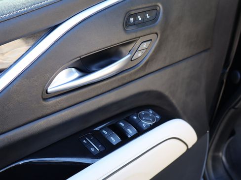 Used 2022 Cadillac Escalade Sport w/ Touring Package image 20