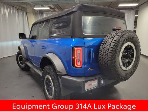 Used 2022 Ford Bronco Outer Banks w/ Sasquatch Package AWD/4WD image 6