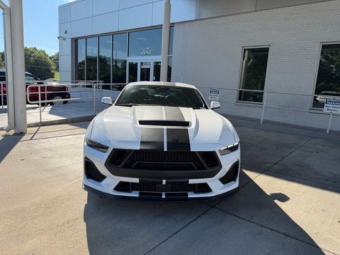 New 2026 Ford Mustang GT Premium w/ GT Performance Package RWD image 14