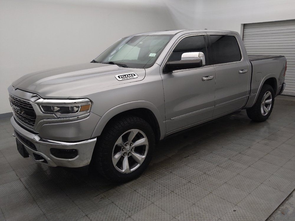 Used 2019 RAM 1500 Limited RWD image 2