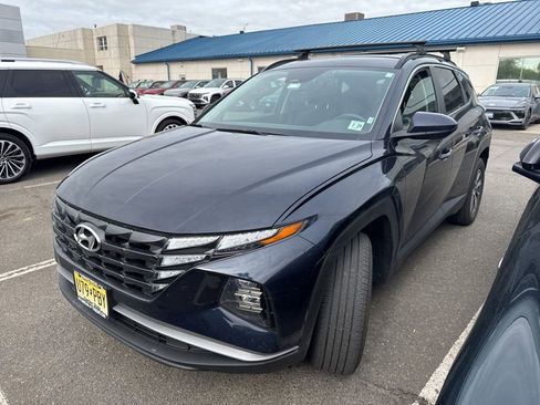 Certified 2024 Hyundai Tucson Blue AWD/4WD image 2