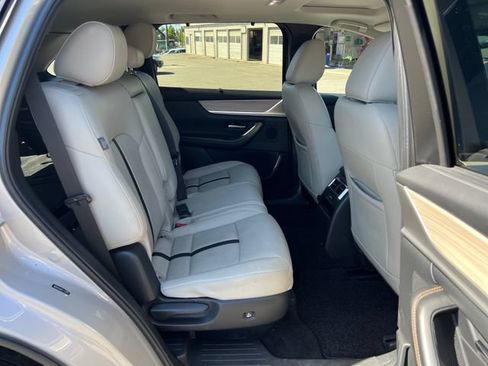 Used 2024 MAZDA CX-90 Plug-In Hybrid w/ Preferred AWD/4WD image 10