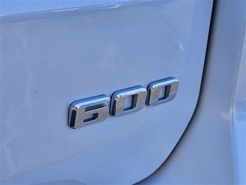 Used 2021 Cadillac Escalade Premium Luxury w/ LPO, Radiant Package image 17