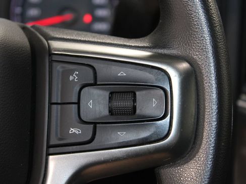 Used 2020 Chevrolet Silverado 1500 LT AWD/4WD image 37