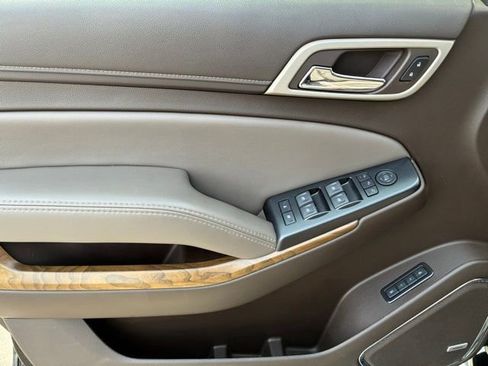 Used 2020 GMC Yukon Denali w/ Open Road Package image 12