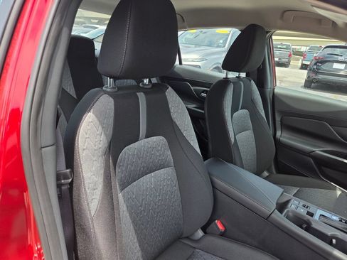 Used 2026 Nissan Sentra SV w/ SV Convenience Package FWD image 29