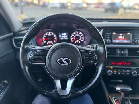 Used 2016 Kia Optima EX image 23