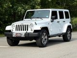 Used 2017 Jeep Wrangler Unlimited Sahara w/ Connectivity Group image 6