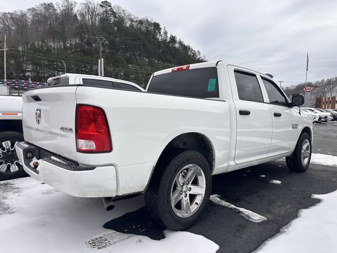 Used 2017 RAM 1500 Express image 6