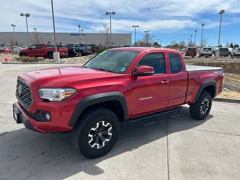 Used 2023 Toyota Tacoma TRD Off-Road AWD/4WD image 4