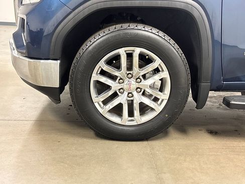 Used 2020 GMC Sierra 1500 SLE w/ SLE Value Package image 9