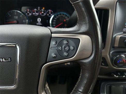 Used 2018 GMC Sierra 1500 Denali image 16