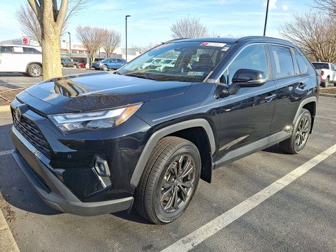 Certified 2023 Toyota RAV4 XLE Premium image 2