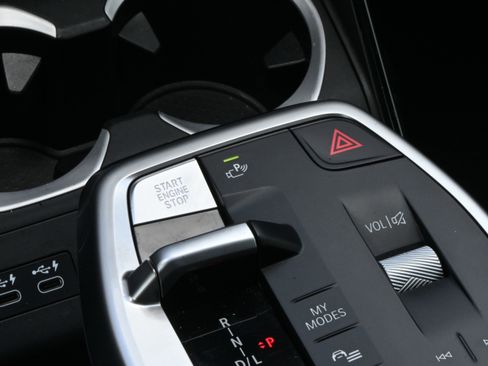 Certified 2024 BMW X1 xDrive28i w/ Premium Package image 22