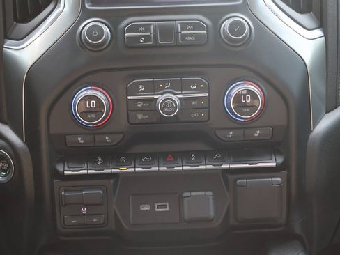 Used 2021 Chevrolet Silverado 1500 RST w/ Convenience Package II AWD/4WD image 21