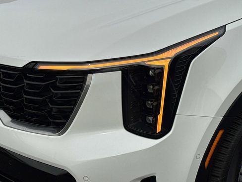 Used 2025 Kia Sorento SX Prestige image 27