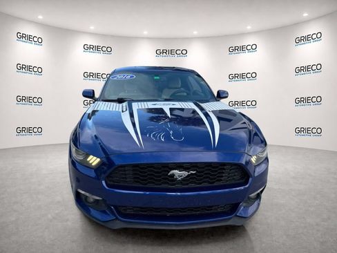 Used 2016 Ford Mustang Coupe RWD image 2