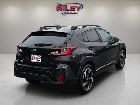 Certified 2025 Subaru Crosstrek 2.5i Limited w/ Crosstrek Mirror Package image 5
