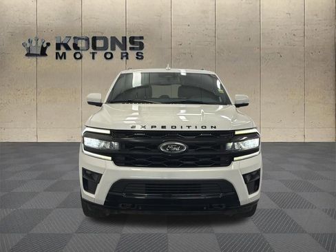 Used 2022 Ford Expedition Max Limited AWD/4WD image 3